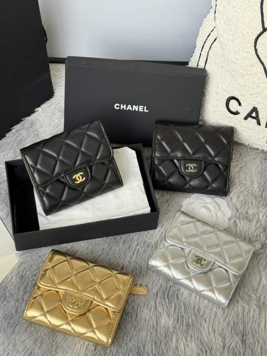 Picture of Chanel Wallets _SKUfw239859101fw